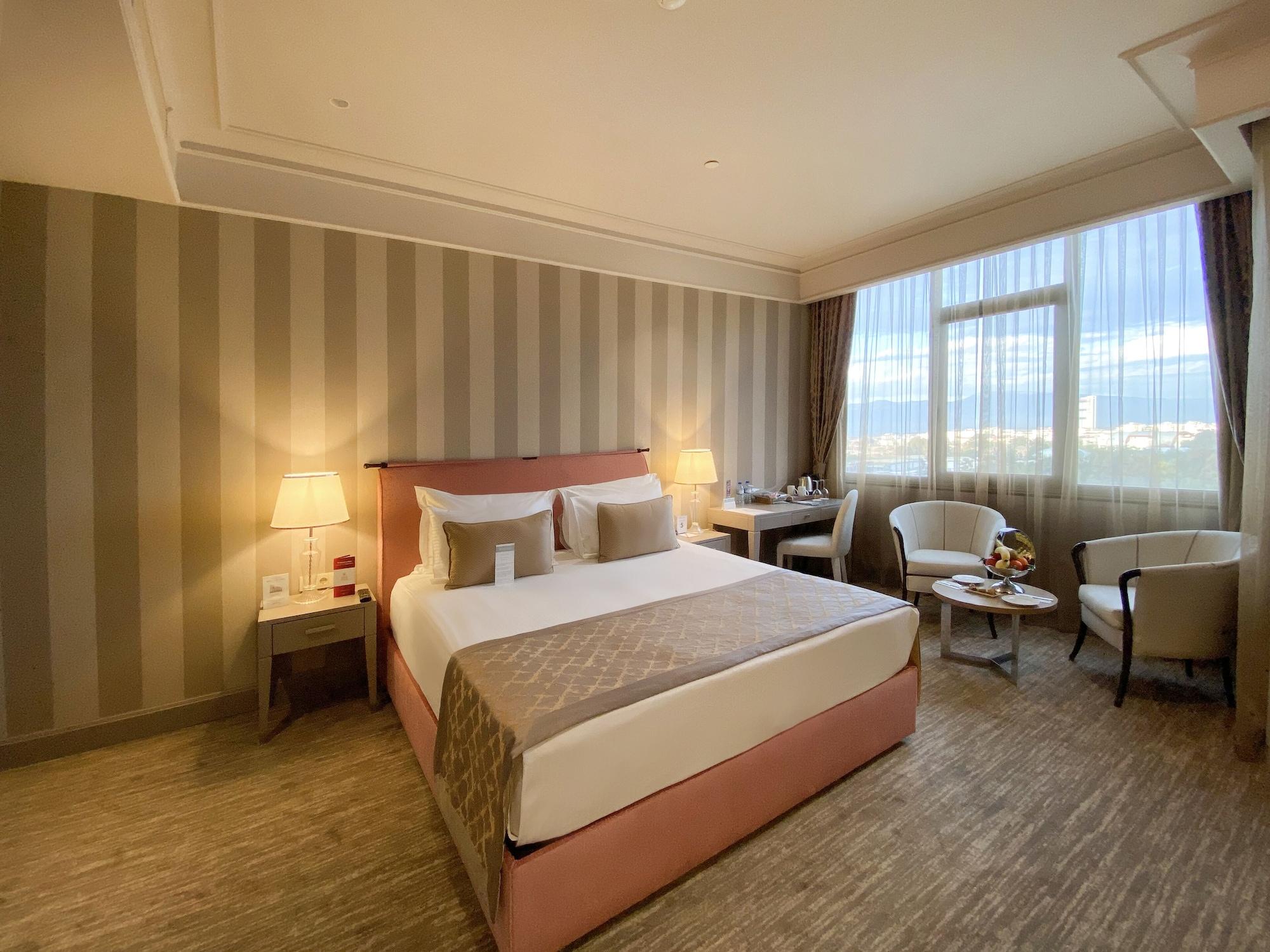 Kaya Izmir Thermal&Convention Luaran gambar