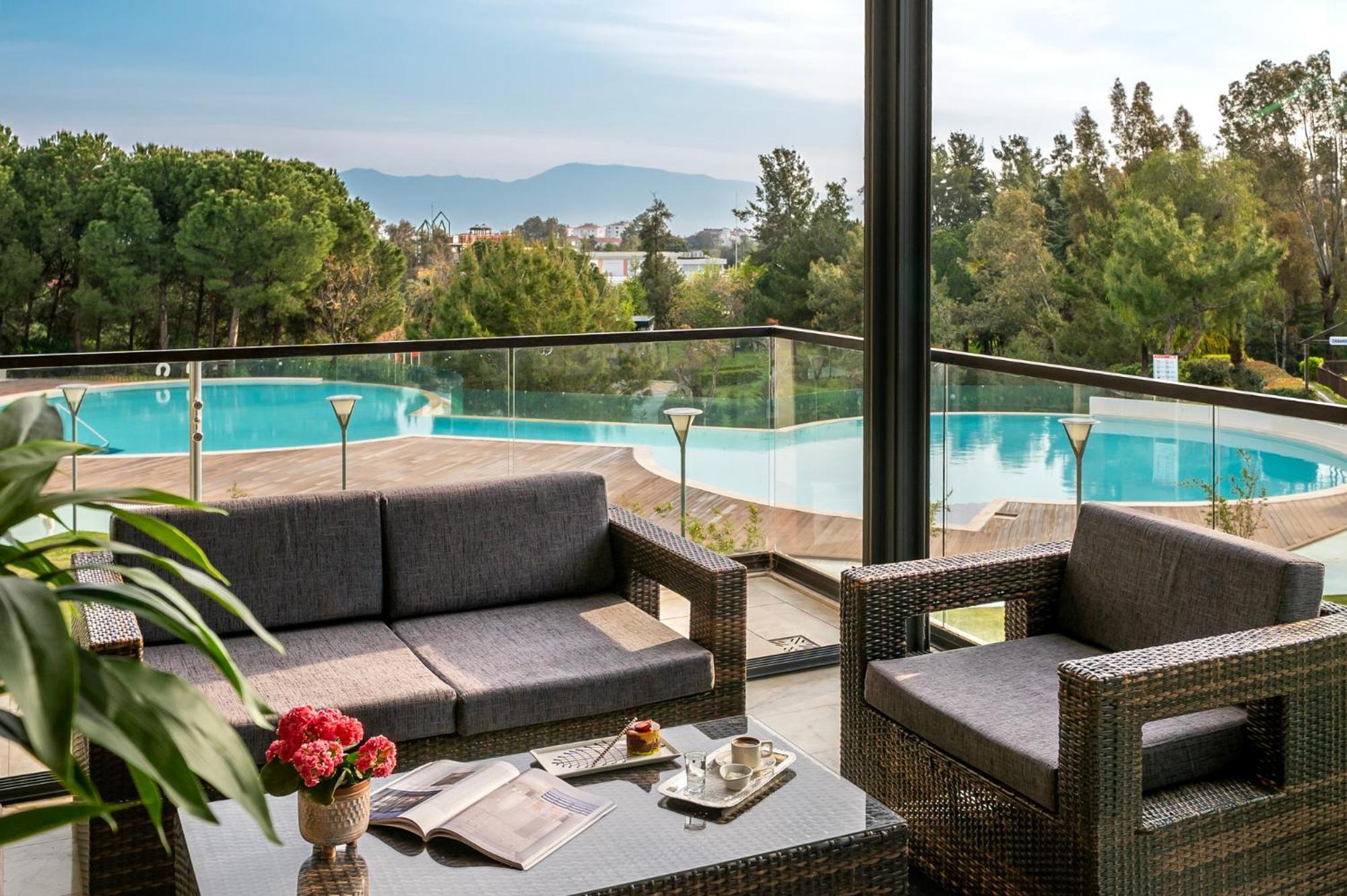 Kaya Izmir Thermal&Convention Luaran gambar